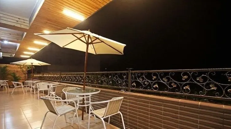 Tek Büyük veya İki Ayrı Yataklı Oda, Okyanus Manzaralı