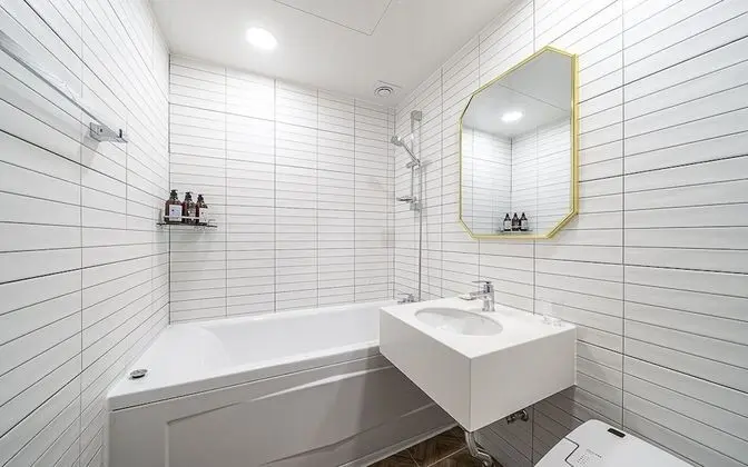 Oda (Premium-Massage Chair (Netflix and Yo)