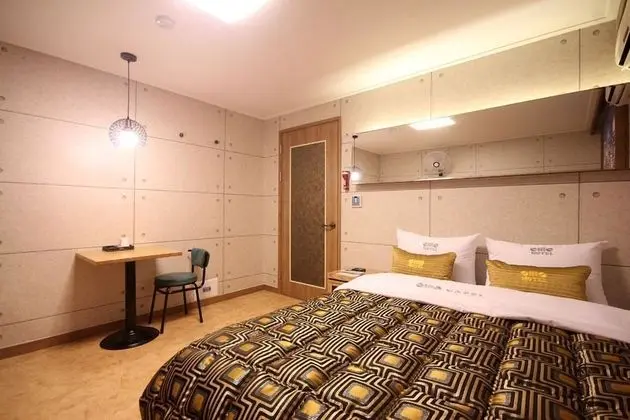Oda (Standard Room)