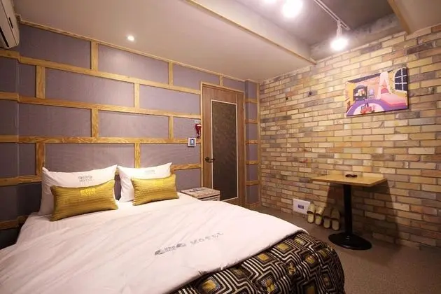 Oda (Standard Room)