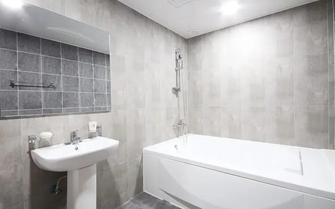 Oda (Deluxe-Quick Admission (Up to 23 hour)