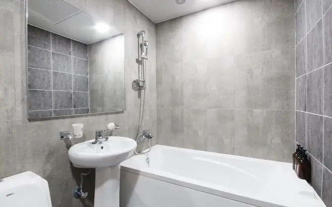 Oda (Standard-Quick Admission (Up to 23 ho)