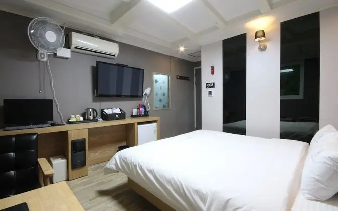 Oda (Standard-Quick Admission (Up to 23 ho)