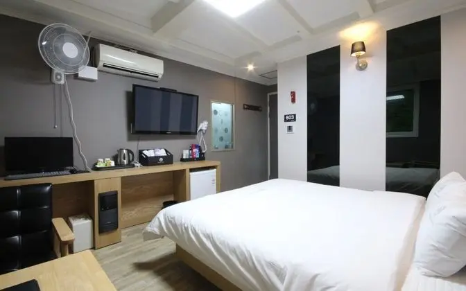 Oda (Standard-Quick Admission (Up to 23 ho)