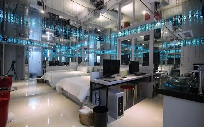 Oda (Matrix (OTT Bathtub))