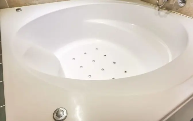 Oda (Twin (round bathtub))