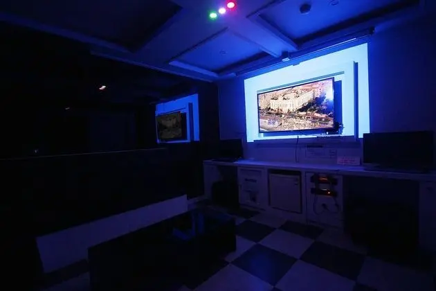 Oda (VVIP Event Room (Extra Charge for Con)