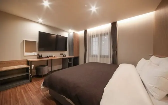 Oda (Standard Breakfast PKG (MAX 2 Person )