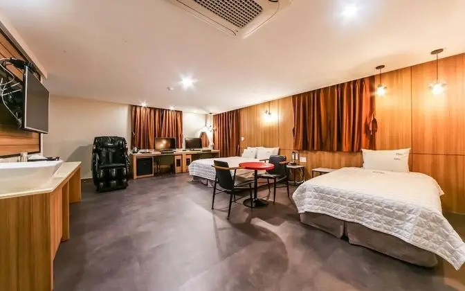 Oda (Vip -Twin (Styler))