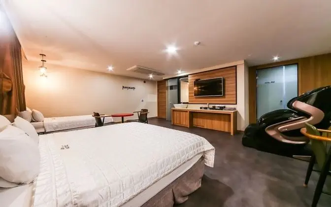 Oda (Vip -Twin (Styler))