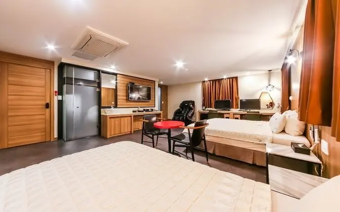 Oda (Vip -Twin (Styler))