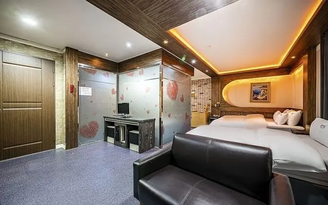 Oda (VIP Twin (King + Single / Netflix ava)