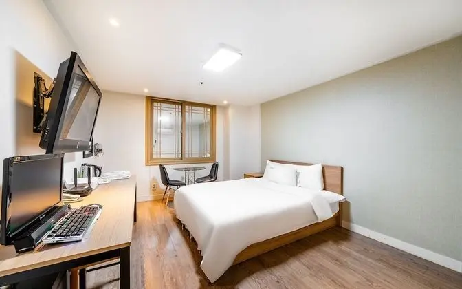 Oda (Deluxe PC Room (High specification 1P)