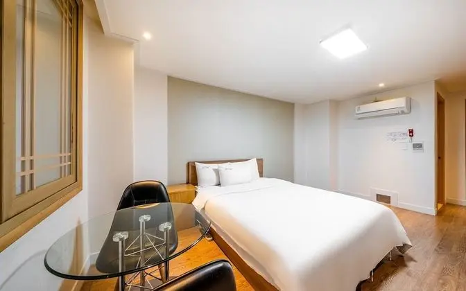 Oda (Deluxe PC Room (High specification 1P)