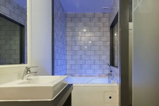 Oda (Standard-Clothing purifier (free watc)