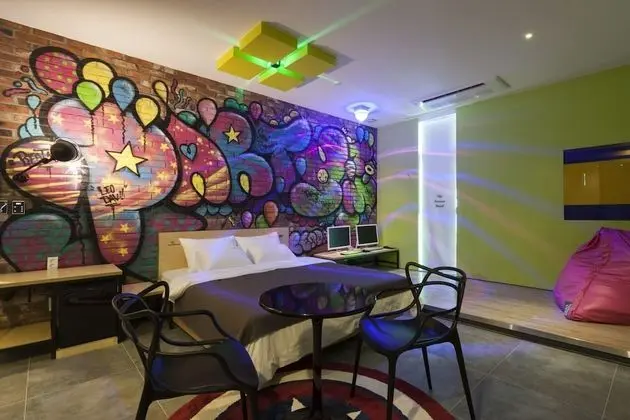 Oda (VIP 501 (Netflix Free Viewing + Indoo)