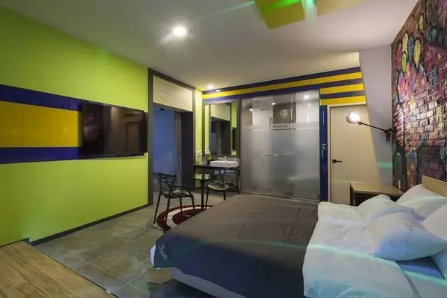 Oda (VIP 501 (Netflix Free Viewing + Indoo)