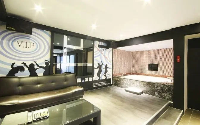 Oda (Suite(Karaoke+2021 latest songs updat)