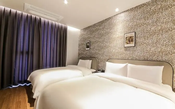 Deluxe İki Ayrı Yataklı Oda