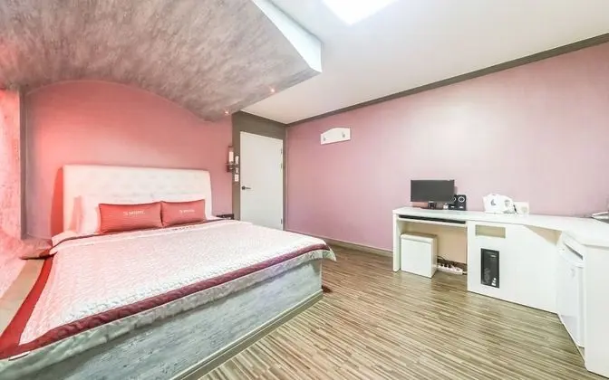 Oda (Special Room)