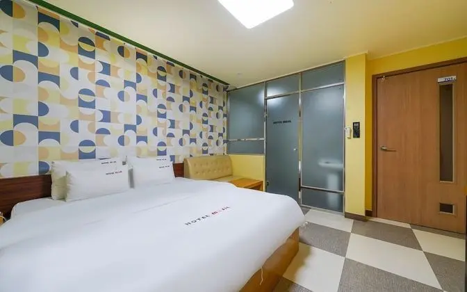 Oda (Standard room (Netflix & YouTube avai)