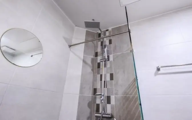 Oda (Standard room (Netflix & YouTube avai)