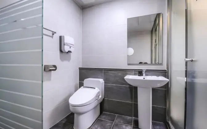 Oda (Standard room (Netflix & YouTube avai)