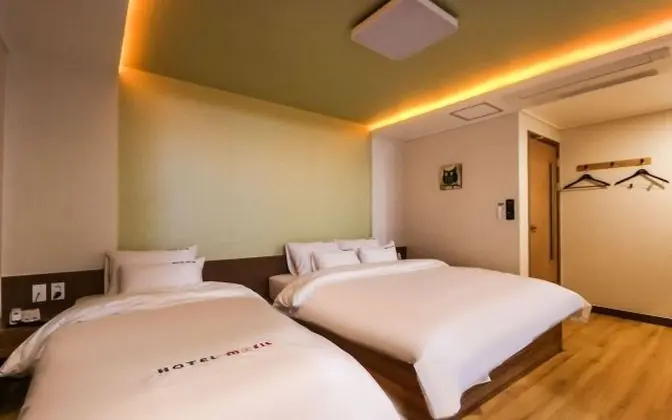 Oda (Suite (Netflix & YouTube available Tw)