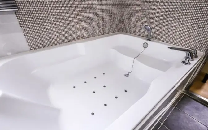 Oda (Suite (Netflix & YouTube available Tw)