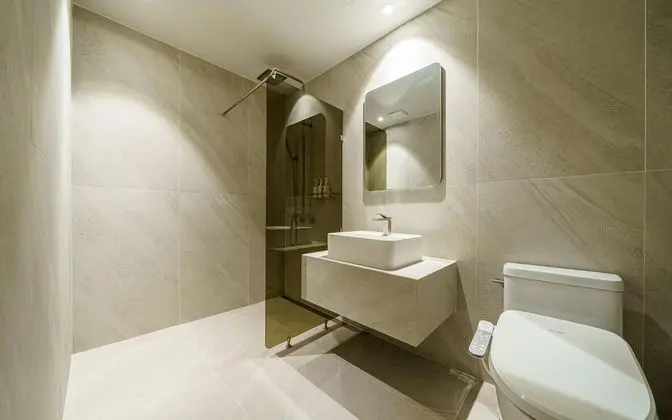 Oda (Standard room (latex bed bathtub PC a)