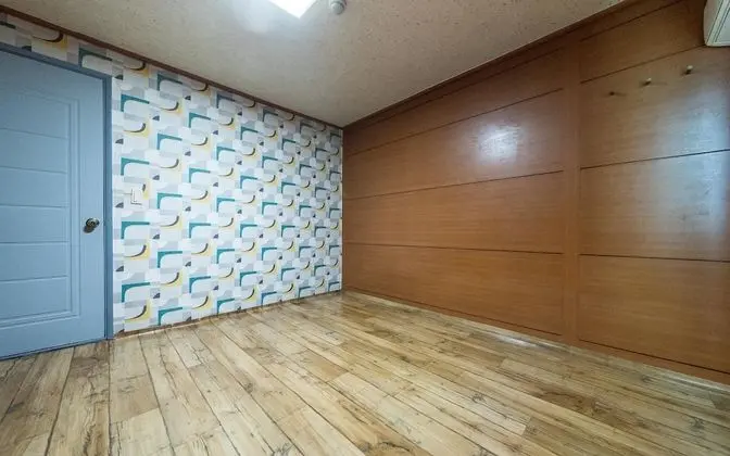 Oda (Ondol (Available on Netflix))