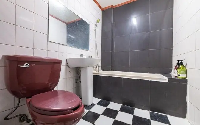 Oda (Ondol (Available on Netflix))