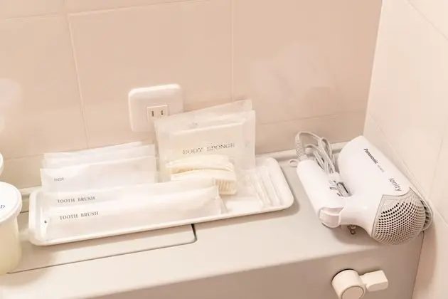 Tek Kişilik Oda, Sigara İçilmez