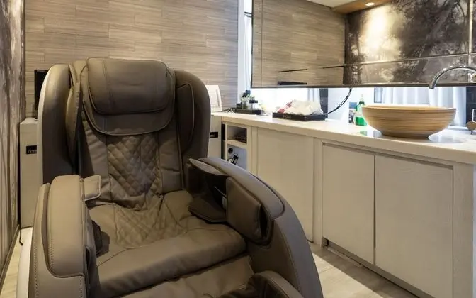 Oda (Deluxe (2F Terrace/Massage Chair/Jett)