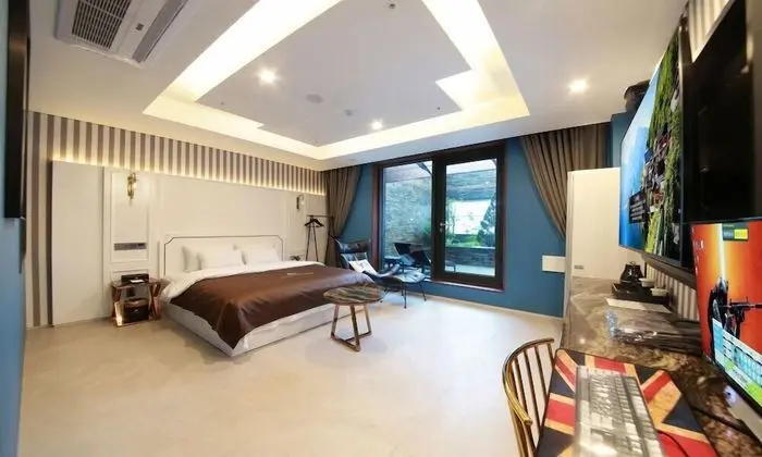 Deluxe Tek Büyük Yataklı Oda, Teras
