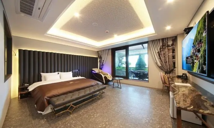 Deluxe Tek Büyük Yataklı Oda, Teras
