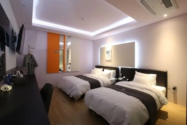 Deluxe İki Ayrı Yataklı Oda