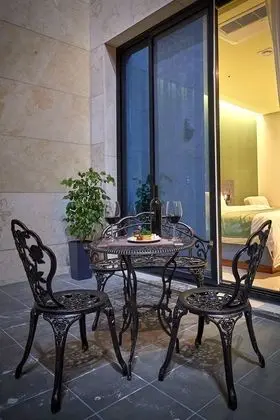 Junior Tek Büyük Yataklı Oda