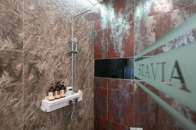 Junior Tek Büyük Yataklı Oda