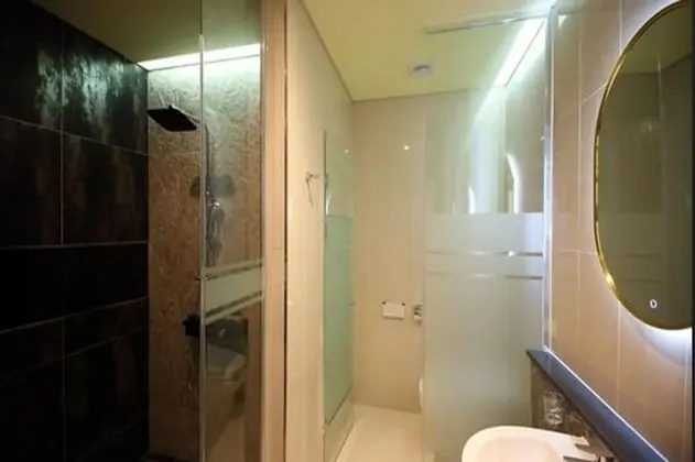 Premier Tek Büyük Yataklı Oda