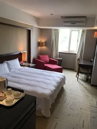 Classic Tek Büyük Yataklı Oda