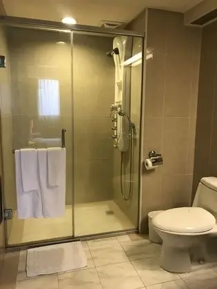 Classic Tek Büyük Yataklı Oda