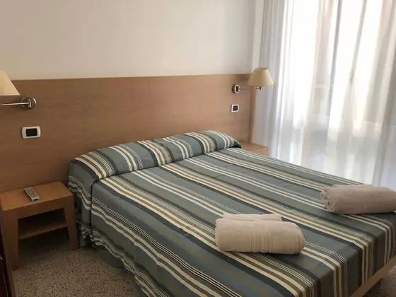 Tek Büyük veya İki Ayrı Yataklı Oda