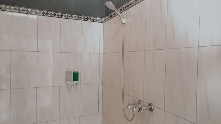 Standard Tek Büyük Yataklı Oda, 1 Çift Kişilik Yatak, Bahçe Manzaralı
