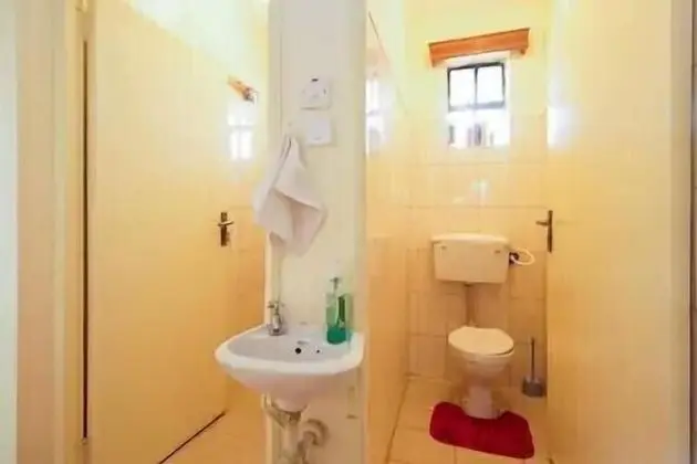 Apart Daire, 2 Yatak Odası, Avlu