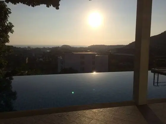 Villa, 5 Yatak Odası, Sıcak Su Havuzu