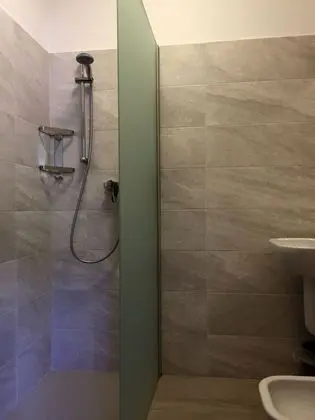 Economy Tek Büyük veya İki Ayrı Yataklı Oda