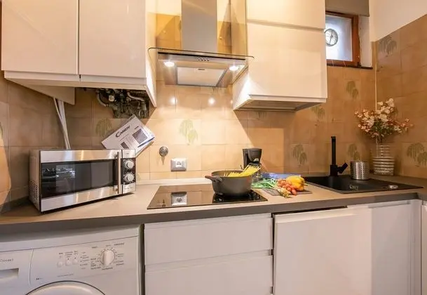 Standard Apart Daire, 1 Çift Kişilik Yatak ve Çekyat (Ginestre Apartment few min from sea)