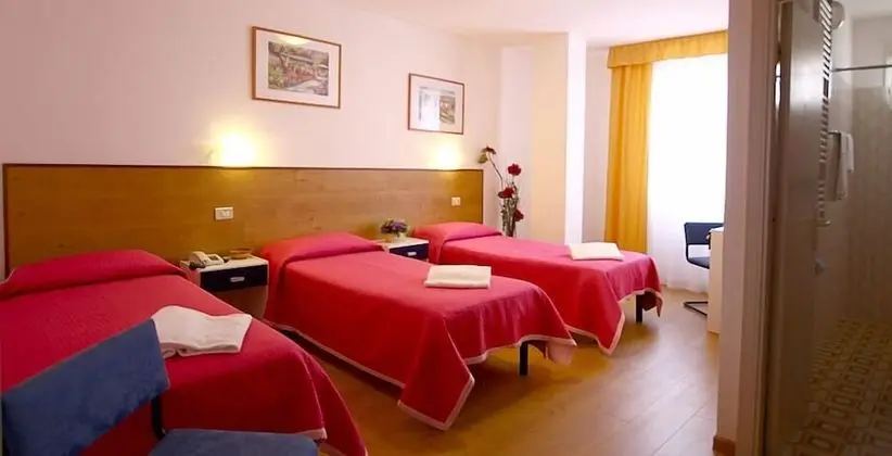 Comfort Üç Kişilik Oda