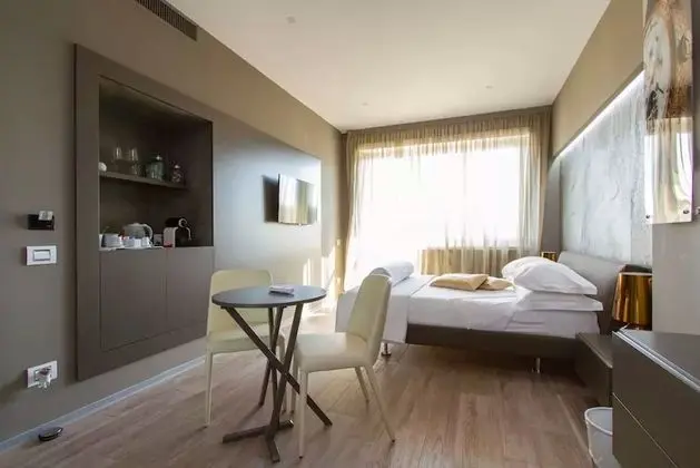 Tek Büyük Yataklı Oda (Vacheron)